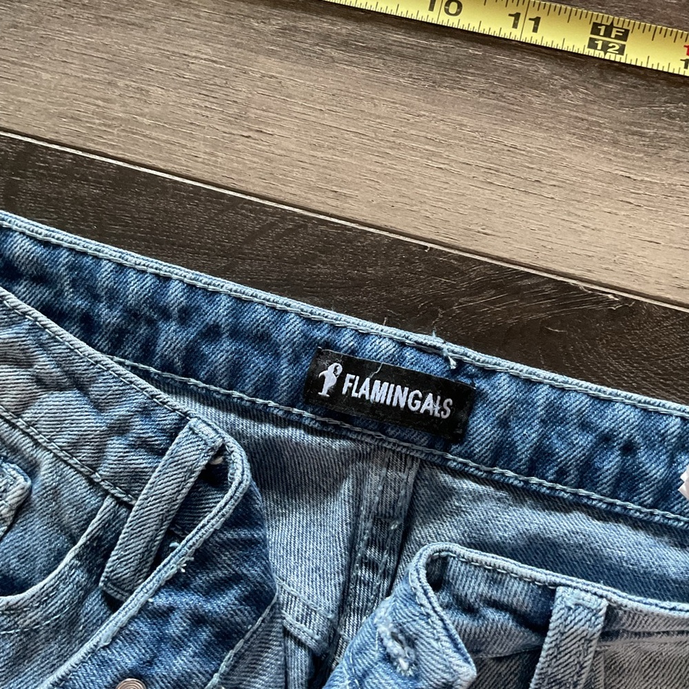 NWT- Flamingals distressed button fly jeans